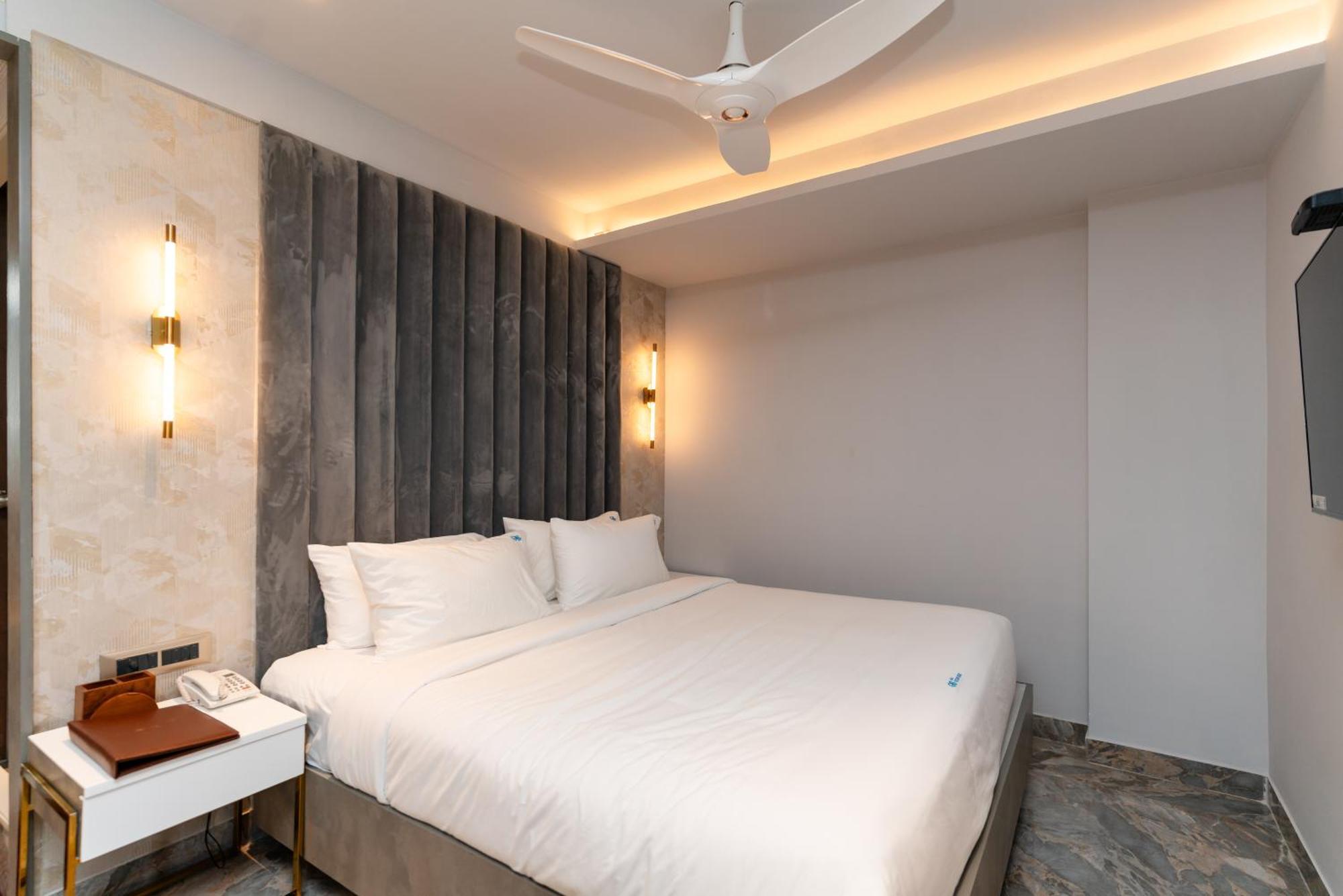 Hotel Ocean Blue Visakhapatnam Ngoại thất bức ảnh